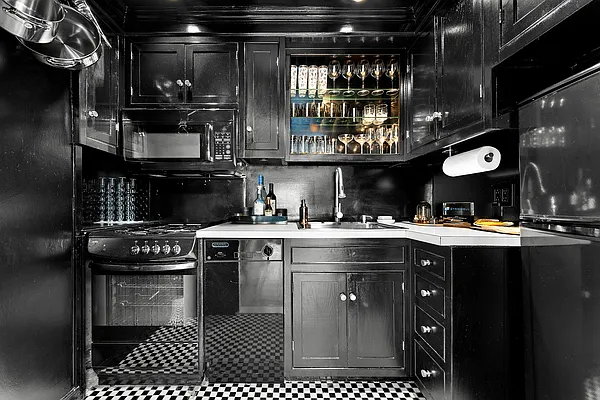 36 East 69th Street #6A in Lenox Hill, Manhattan | StreetEasy