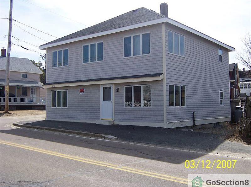 2nd image of 252 Taylor Ave