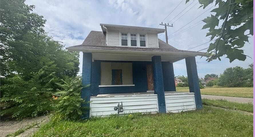 1st image of 3200 Virginia Park St