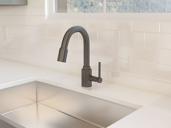 Apron sink in kitchen