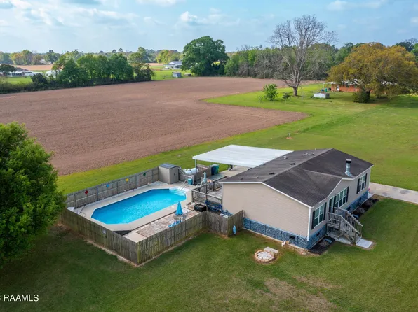 166 Nonc Lol Dr, Arnaudville, LA 70512