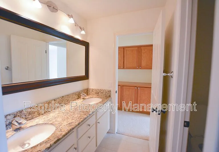 2340 Fairway Ct — Photo 9