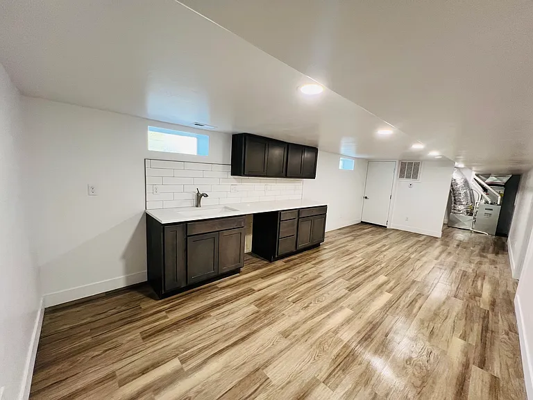 1031 Colorado Ave #B — Photo 3