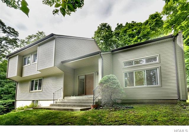 1st image of 20 Park Ln