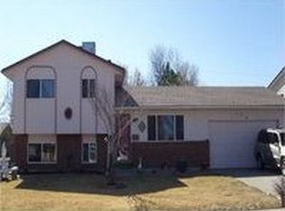 136 Montcalm Dr, Pueblo, CO 81005
