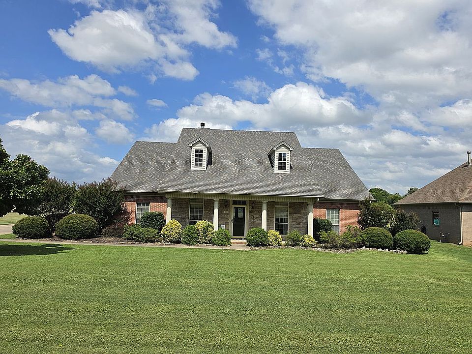 1st image of 23 River Road Dr E