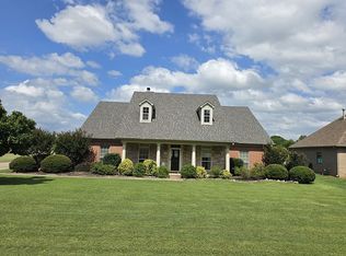23 River Road Dr E, Mayflower, AR 72106