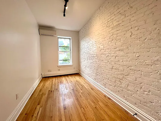 Rented by Nolita Group | media 29