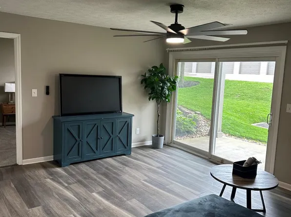 8929 Eagleview Dr APT 3, West Chester, OH 45069
