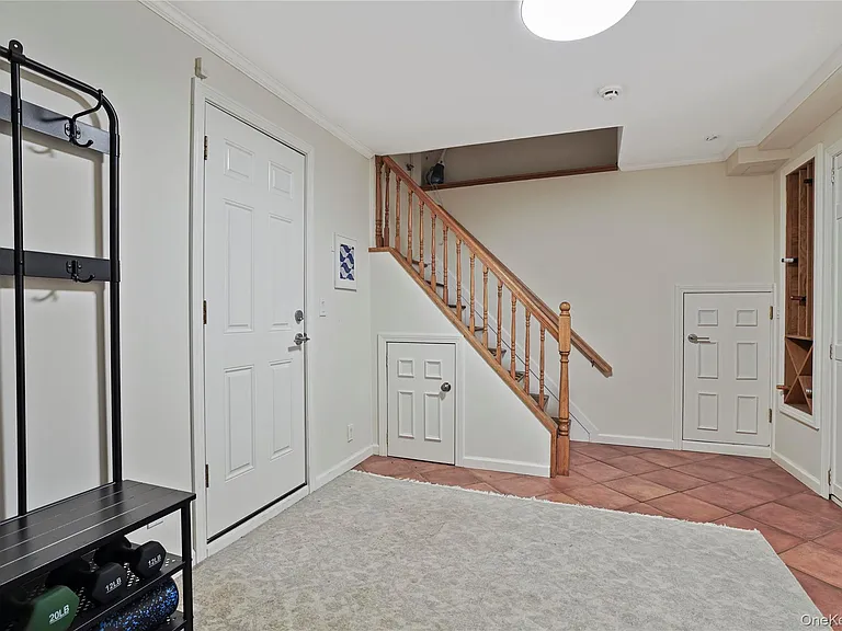 97 Hanson Ln — Photo 31