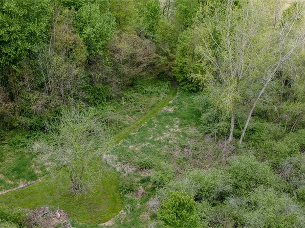 6060 Dalton Fox Lake Rd, North Lawrence, OH 44666