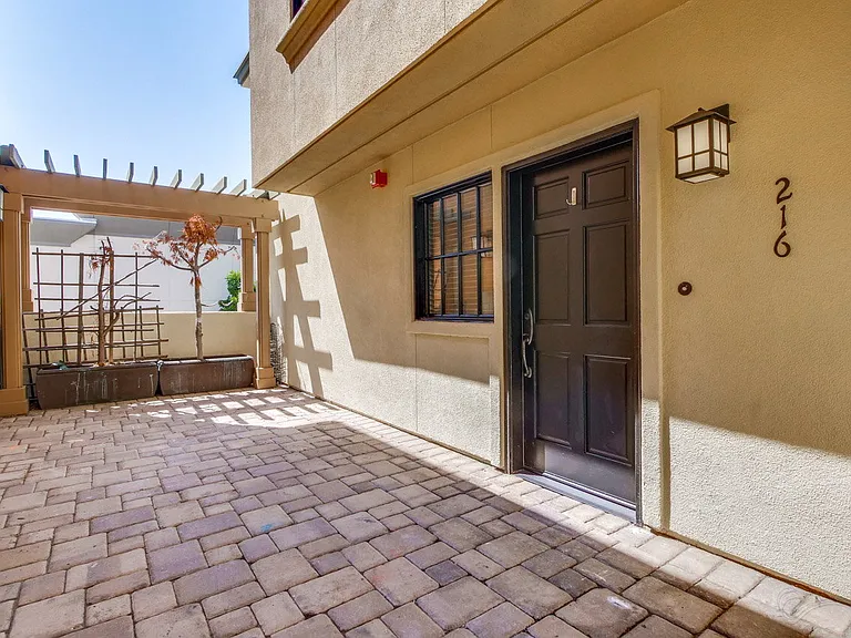 1765 E Bayshore Rd #216 — Photo 2