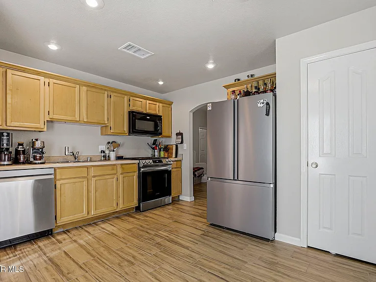 12928 Alfredo Apodaca — Photo 14