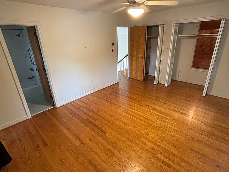 2312 Bedford Ave — Photo 13