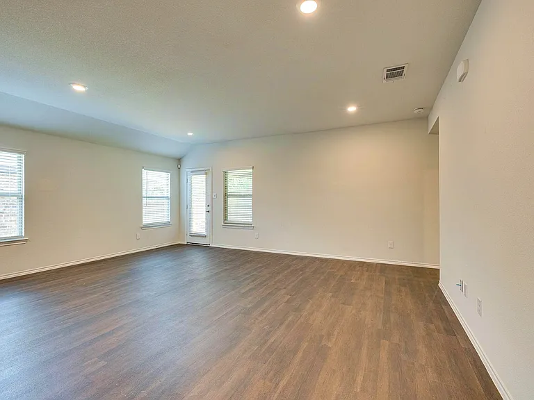 3613 Robbie Run — Photo 16