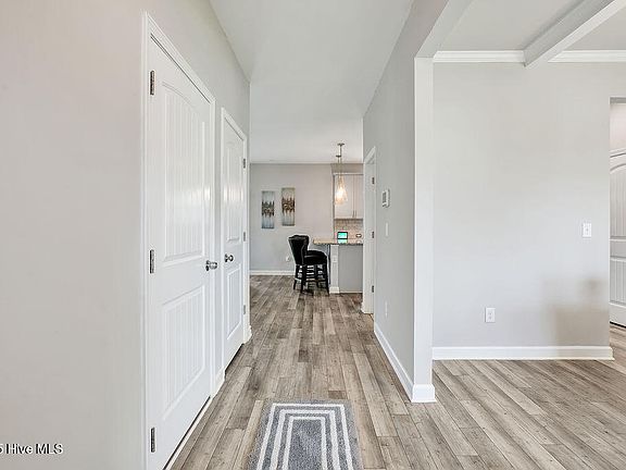 4th image of 2610 Longleaf Pine Circle