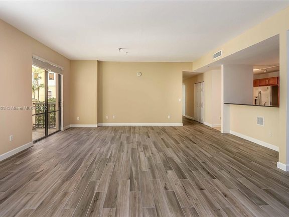3rd image of 8395 SW 73rd Ave APT 501