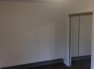 17 Cutler St, Clifton, NJ 07011