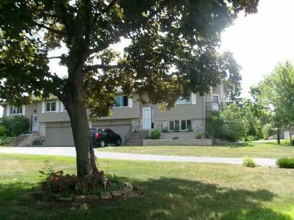 1533 128th Ave NE, Blaine, MN 55449