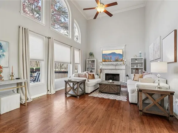 4785 Scotney Ct, Suwanee, GA 30024