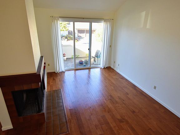 Living room (as seen from dining room)