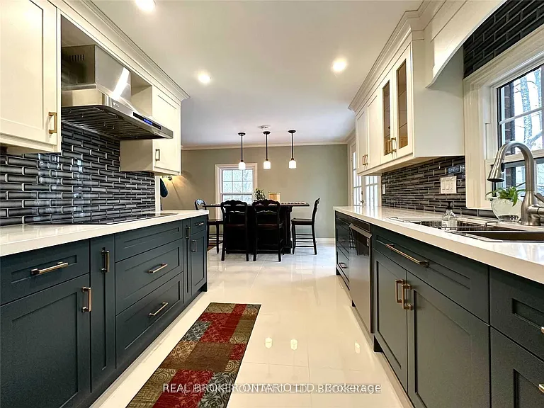 2524 King Richards Pl — Photo 11