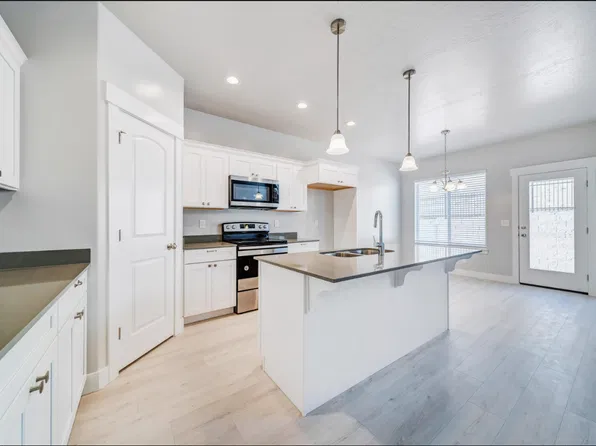 16168 S Truss Dr, Bluffdale, UT 84065