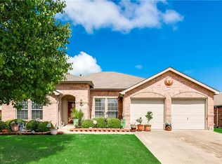 310 Creekwood Trl, Forney, TX 75126