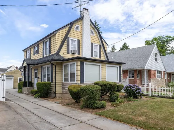 29-46 165th Street, Flushing, NY 11358