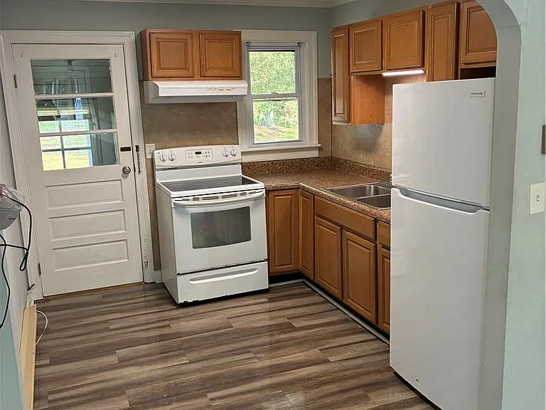 4433 Old Battlefield Blvd S #A — Photo 16