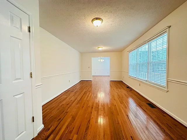 1304 Jollett Rd — Photo 24