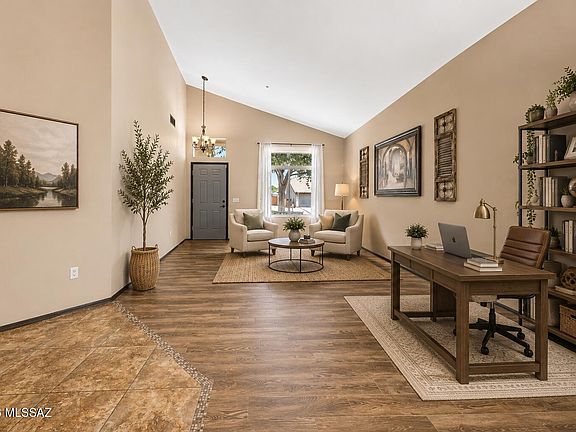 5th image of 893 W Calle Barbitas
