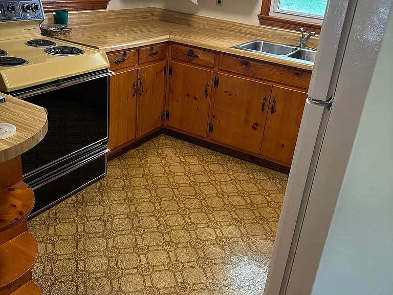 18250 James Madison Hwy — Photo 11