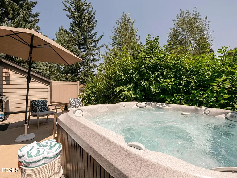 1404 Deer Valley Dr — Photo 22