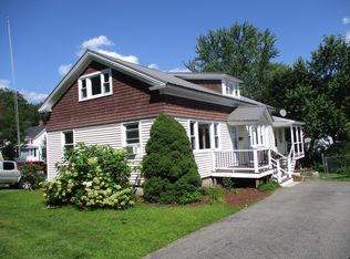 46 Prospect St, Topsham, ME 04086