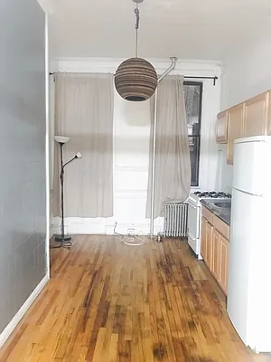 Rented by Bedford Brownstone Realty | media 10