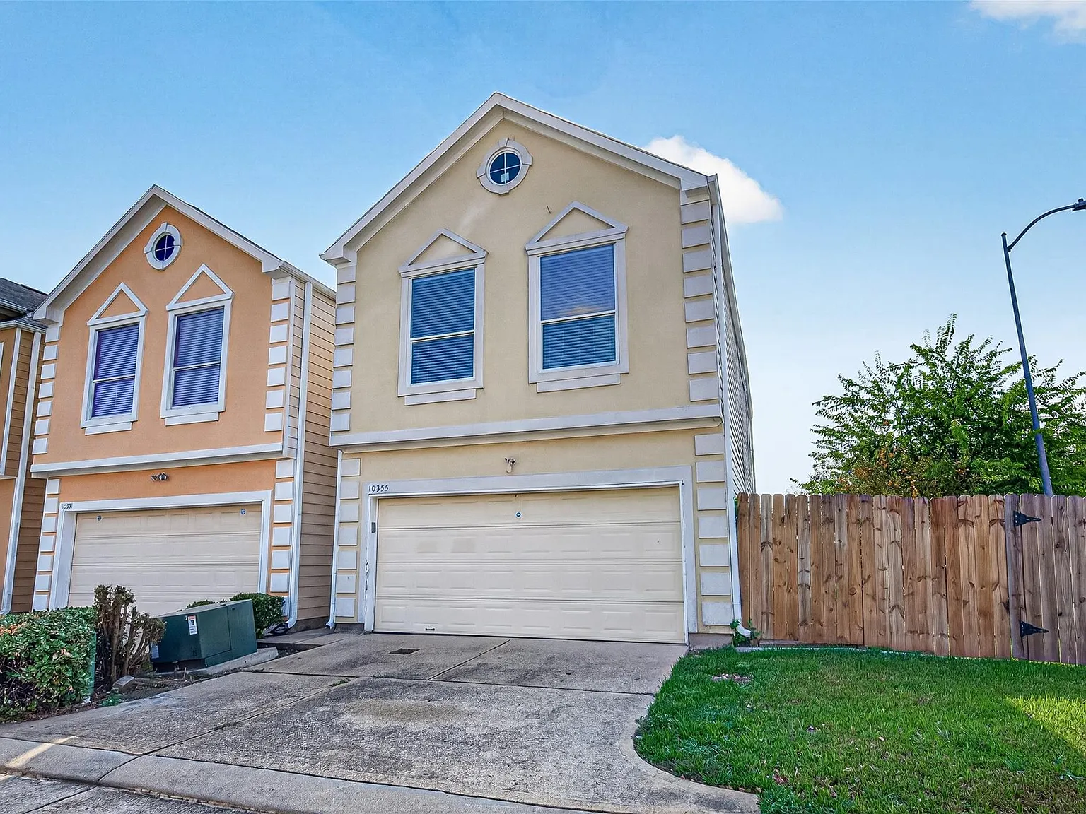 3 bed, 2.5 bath, 1568 sqft, $1,800 — Photo 3