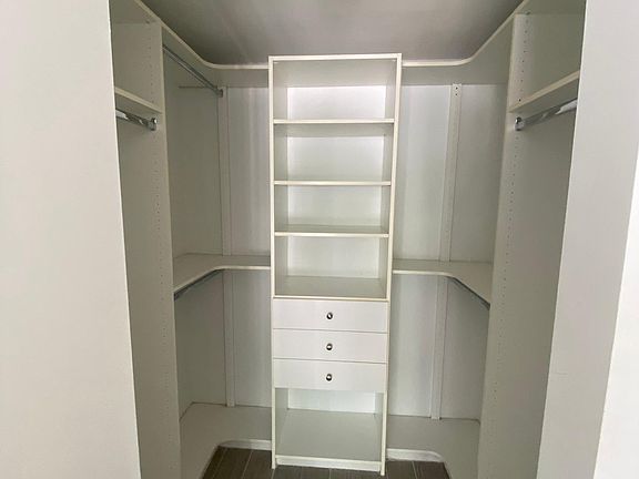 5th image of 35 SE 6th St #406