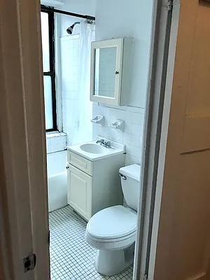 Rented by LRGNY Group, Inc. | media 31
