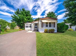 9 Annies Way, West Springfield, MA 01089