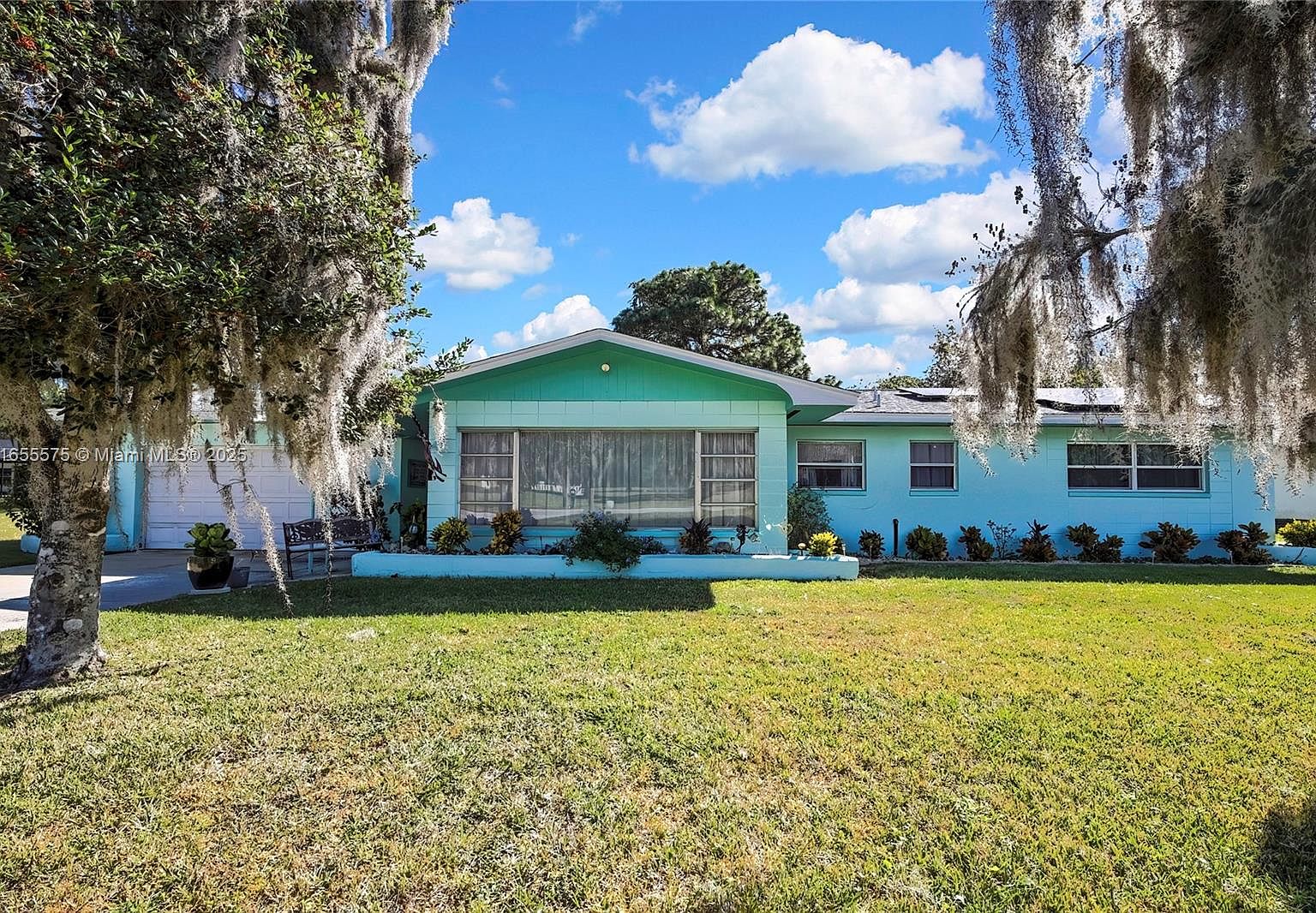685 N Afterglow Cir, Crystal River, FL 34429 | MLS #A11655575 | Zillow