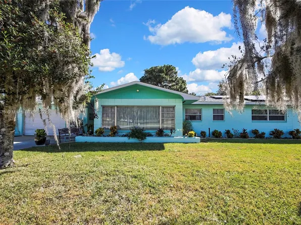 685 N Afterglow Cir, Crystal River, FL 34429