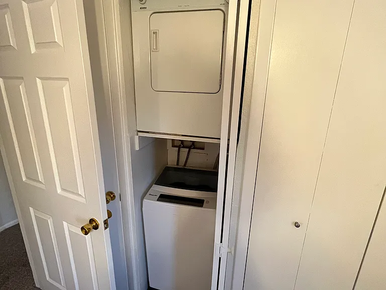 1310 N Corona St #12 — Photo 16
