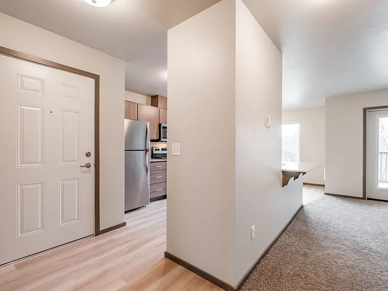 Jefferson Terrace Apartments — Photo 33