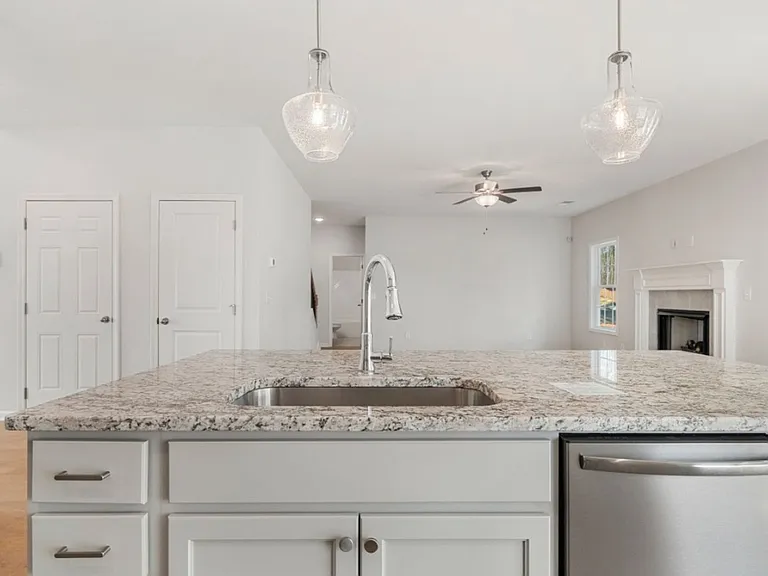 3080 Wynn Way — Photo 6