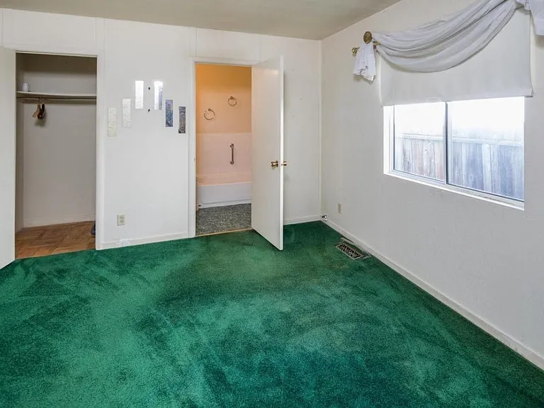 Master bedroom 1