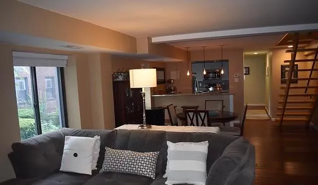 5708 Walnut St #F2 — Photo 5