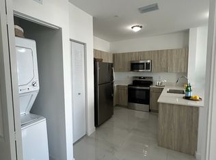 1010 SW 69th Ave #205, Miami, FL 33144