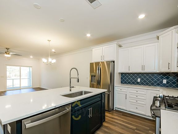 5th image of 134 Alpine Rd