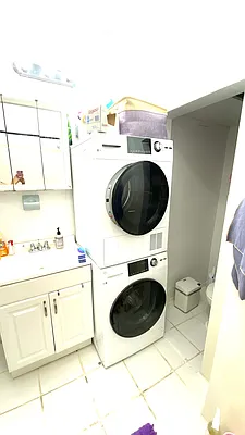 Rented by Oxford Property Group | media 19